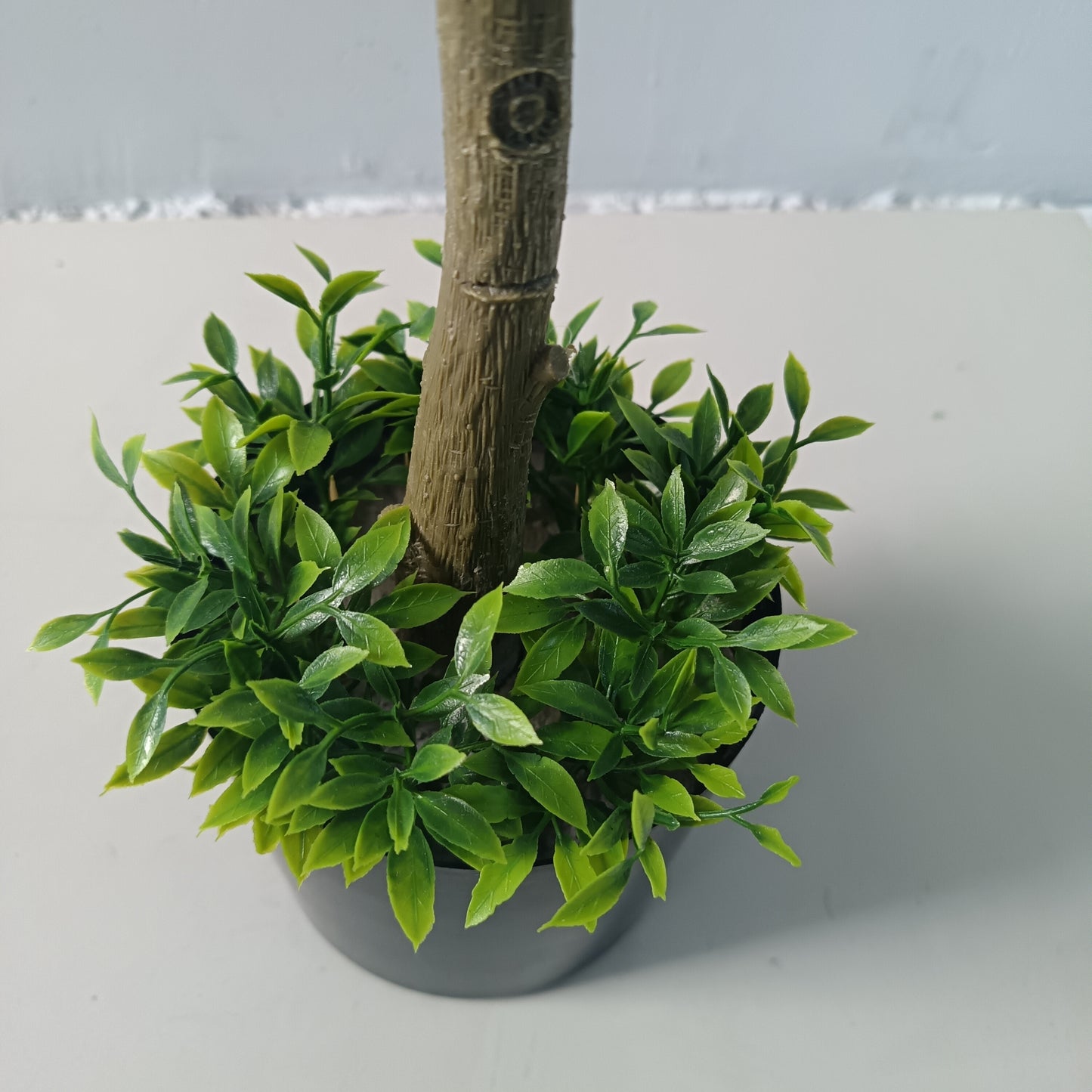 Artificial Plant 90cm – Realistic Leaf Tree for Indoor & Outdoor Use