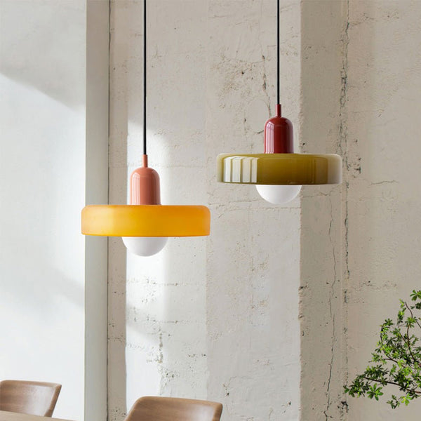 Glass Pendant Lamp – Timeless Design with Modern Functionality