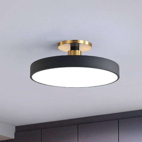 Round Ceiling Lamp in Nordic Style - LED