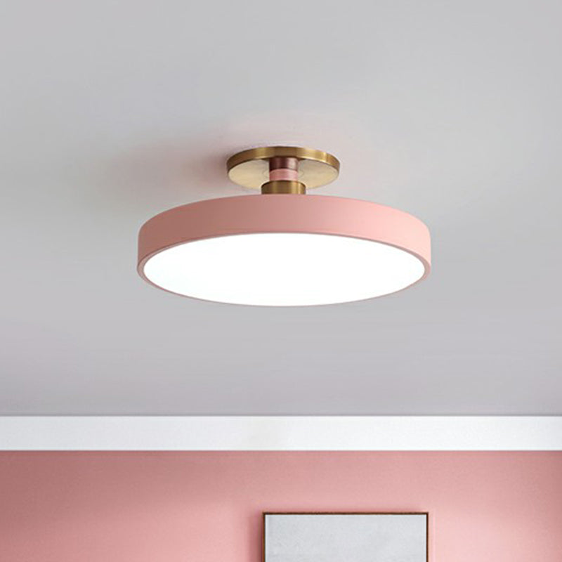 Round Ceiling Lamp in Nordic Style - LED