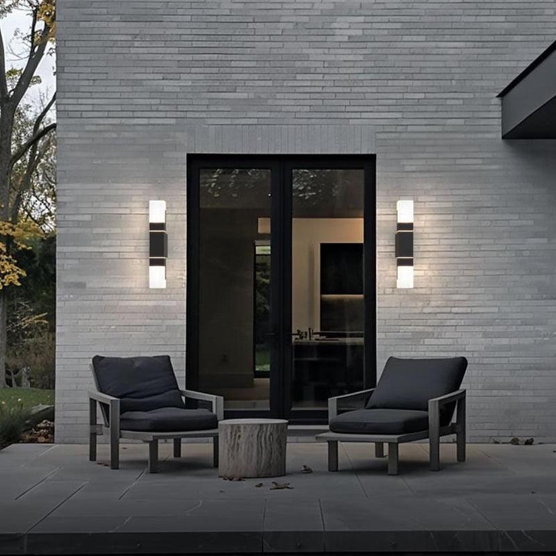 Luxurious Scandinavian Outdoor Lighting - Sleek and Sustainable Design