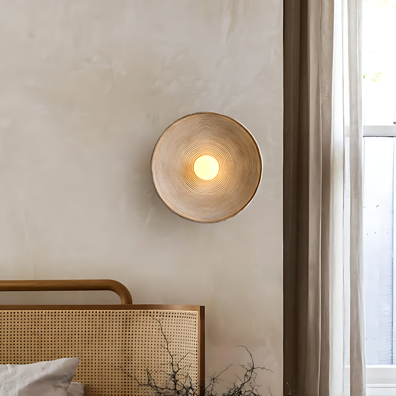 Artistic Minimlaist Wall Lamp