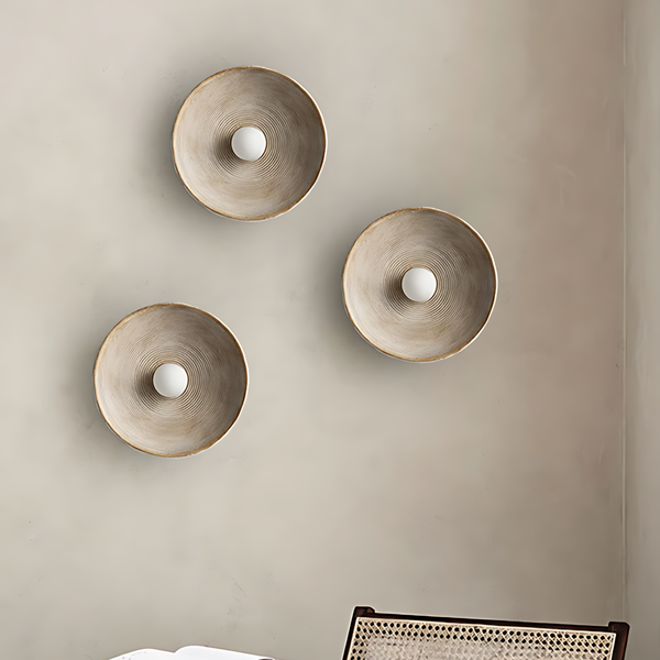 Artistic Minimlaist Wall Lamp