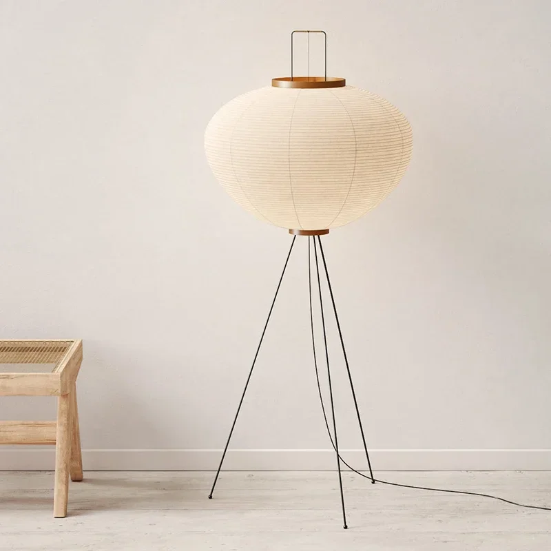 Floor Lamp in Japanese Paper