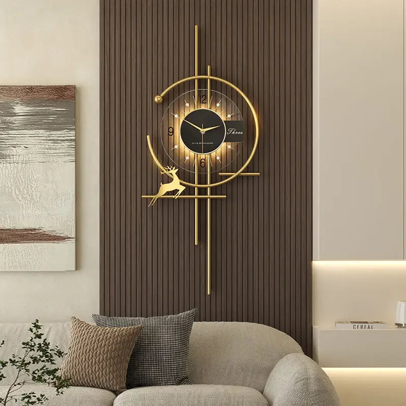 Elegant Modern Gold Wall Clock - Timeless Design & Precision