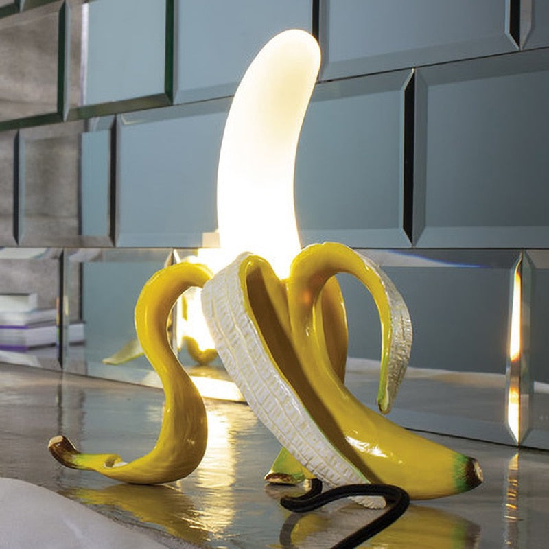 Banana Art Deco Table Lamp - Elegant Design & Unique Style